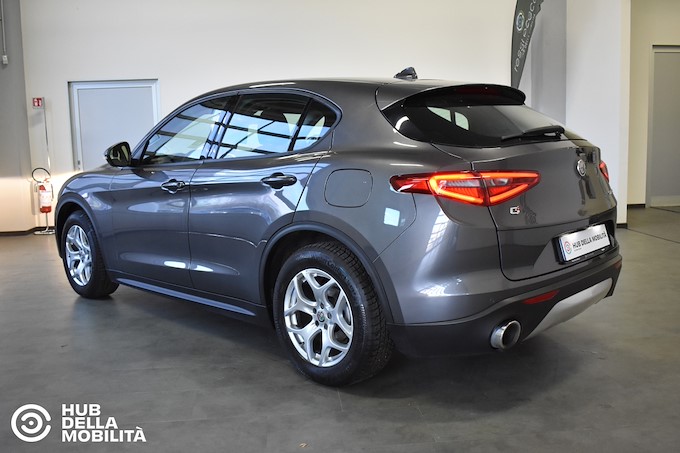 ALFA ROMEO Stelvio 2.2 Turbodiesel 190 CV AT8 Q4 Business